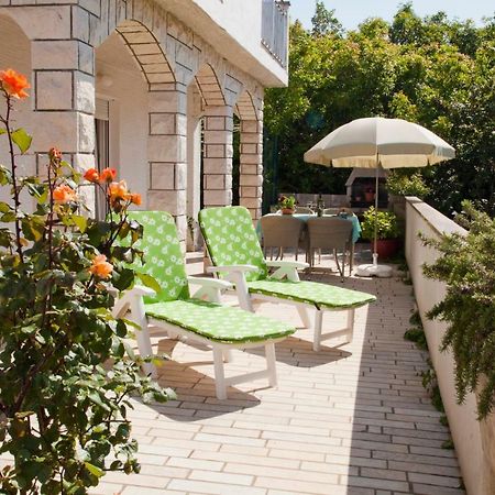 ורבניק Apartments Marija מראה חיצוני תמונה