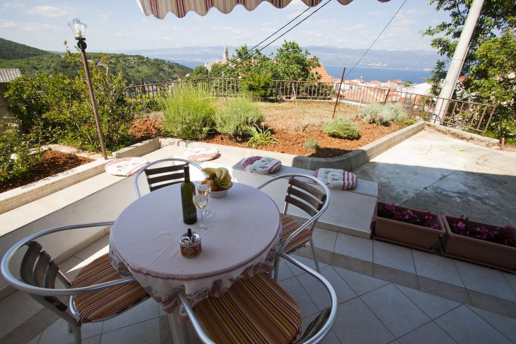 ורבניק Apartments Marija מראה חיצוני תמונה