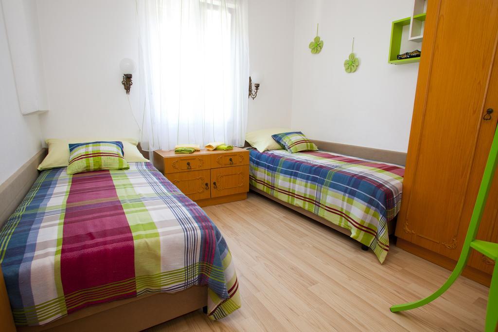 ורבניק Apartments Marija מראה חיצוני תמונה