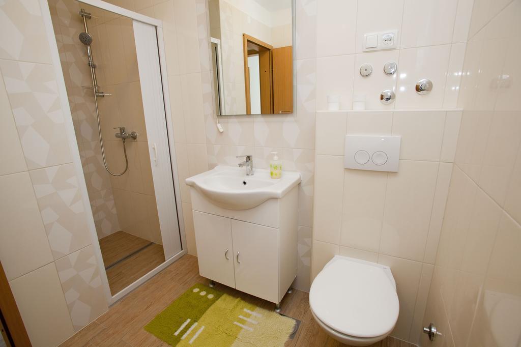 ורבניק Apartments Marija מראה חיצוני תמונה