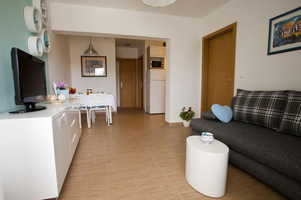 ורבניק Apartments Marija מראה חיצוני תמונה